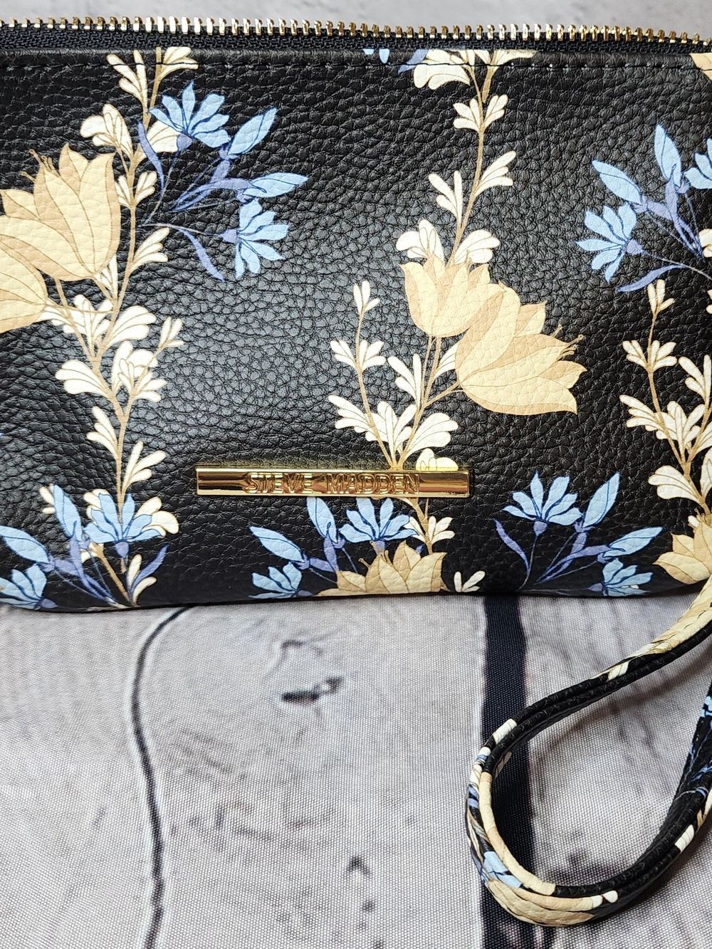 Steve Madden Black Floral Wristlet with Blue and Tan Blooms - Picture 5 of 5